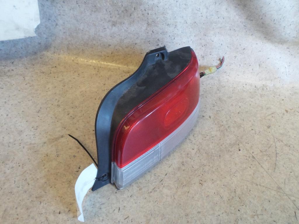 View Auto part Right Taillight Daihatsu Charade 1994