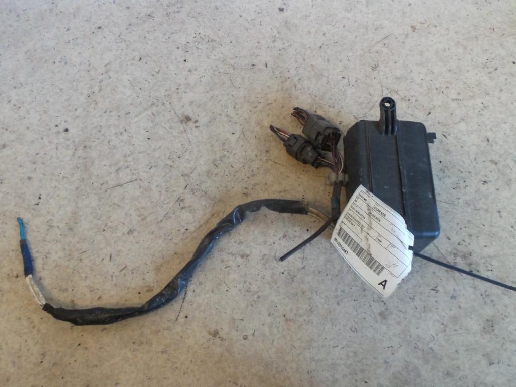 View Auto part Fuse Box Daihatsu Charade 1994