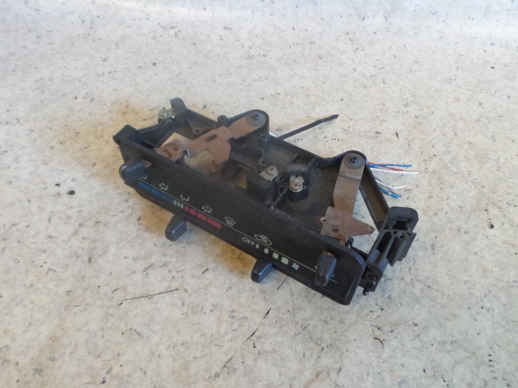 1994 Daihatsu Charade Heater/Ac Controls View Auto part Heater/Ac Controls Daihatsu Charade 1994