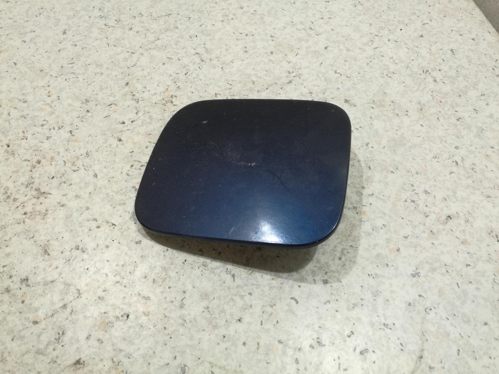 View Auto part Fuel Door / Filler Daihatsu Charade 1994