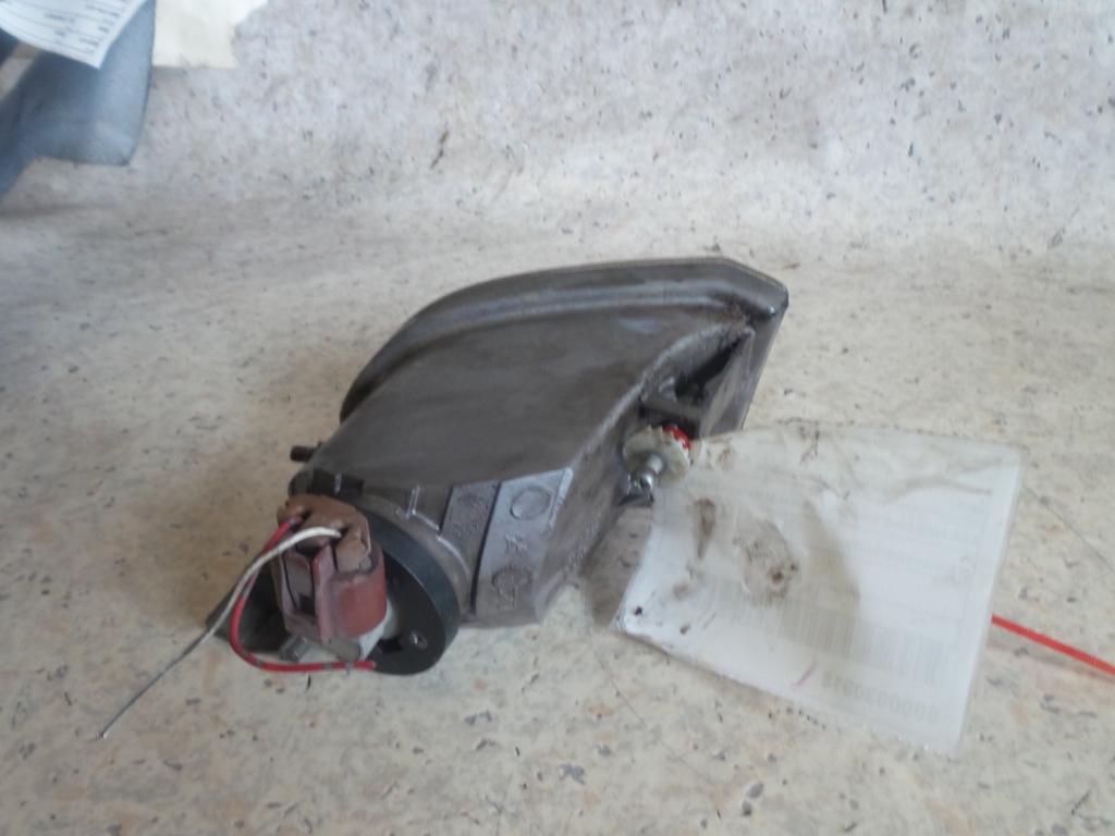 2002 Toyota Rav4 Right Indicator/Fog/Side View Auto part Right Indicator/Fog/Side Toyota Rav4 2002