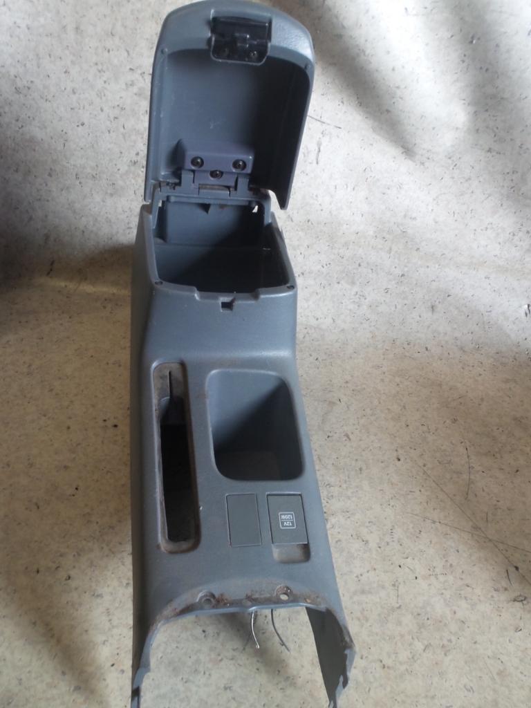 2002 Toyota Rav4 Console View Auto part Console Toyota Rav4 2002
