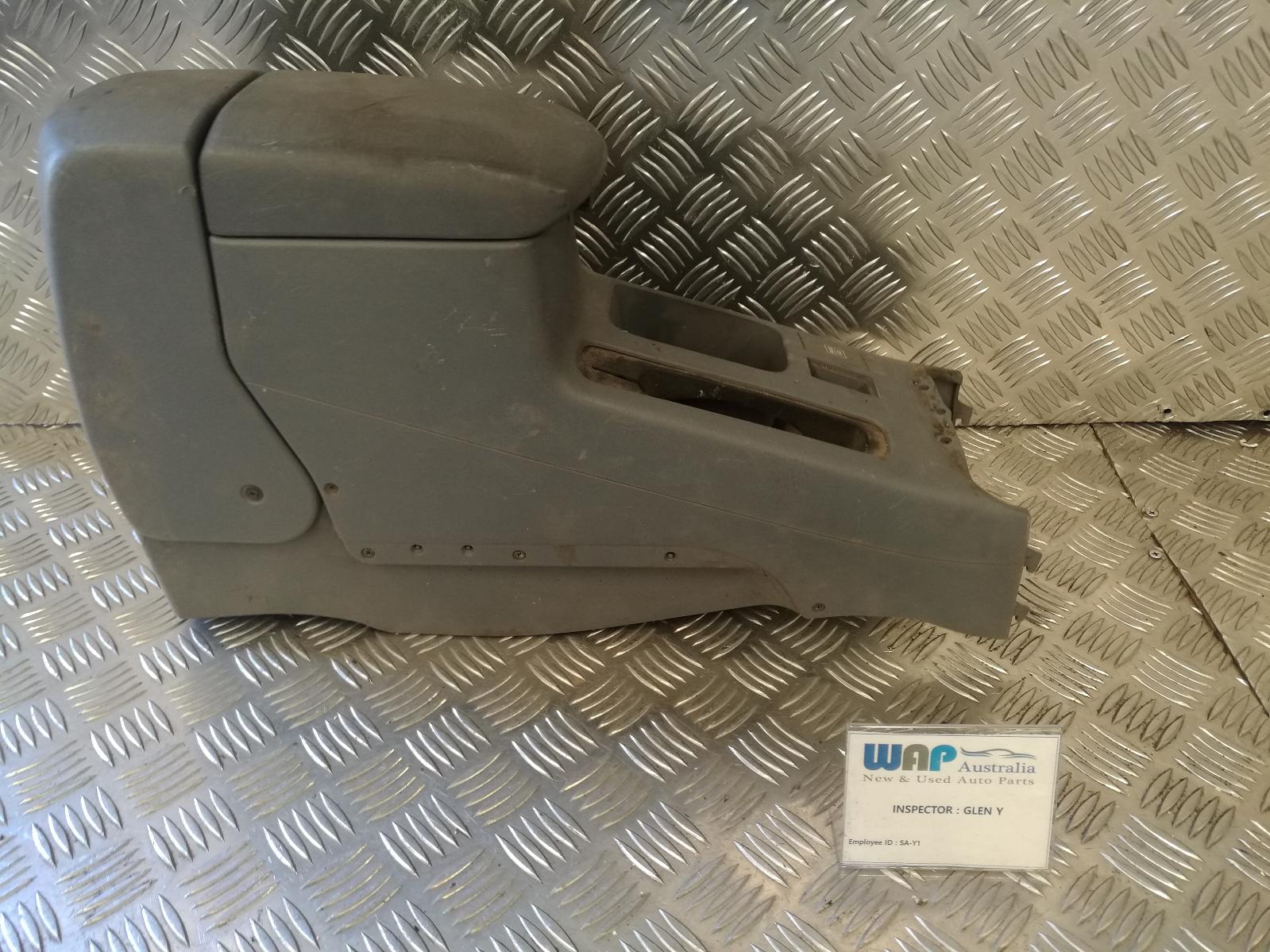 2002 Toyota Rav4 Console View Auto part Console Toyota Rav4 2002
