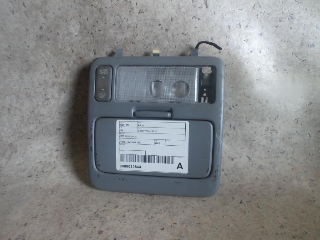 View Auto part Courtesy Light Toyota Rav4 2002