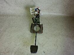 View Auto part Pedal Assembly Toyota Rav4 2002