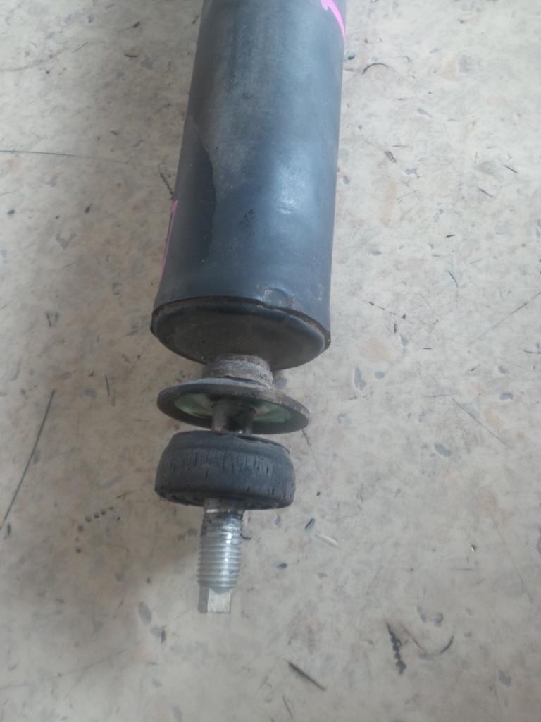 2002 Toyota Rav4 Left Rear Strut View Auto part Left Rear Strut Toyota Rav4 2002