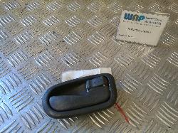 View Auto part Door Handle Daihatsu Charade 1994