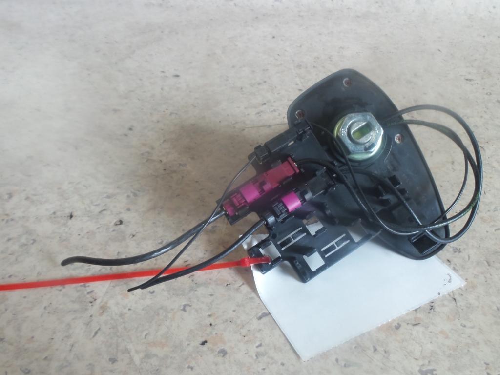 View Auto part Antenna Bmw 1 Series 2006