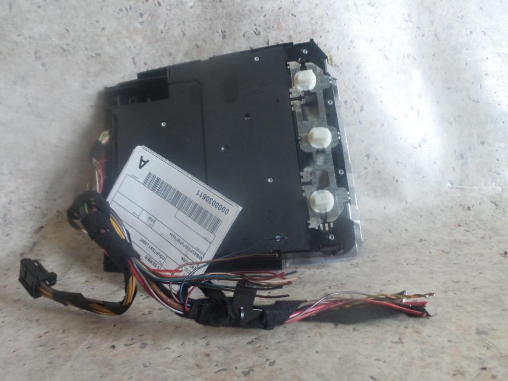 2006 Bmw 1 Series Courtesy Light View Auto part Courtesy Light Bmw 1 Series 2006