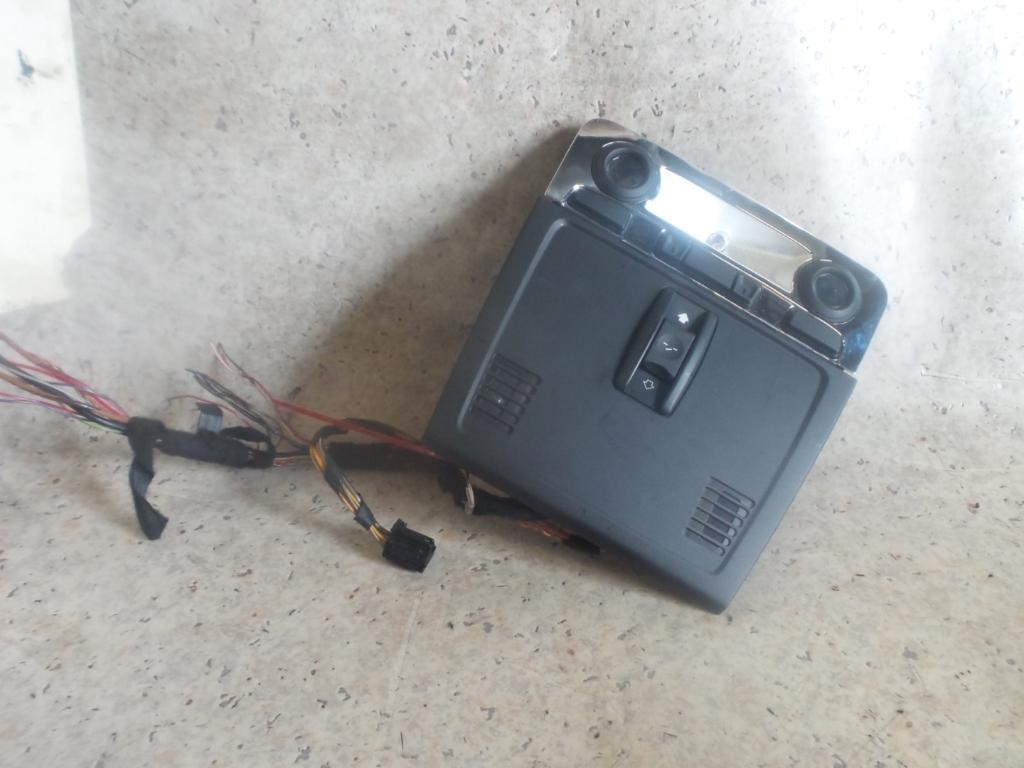 2006 Bmw 1 Series Courtesy Light View Auto part Courtesy Light Bmw 1 Series 2006