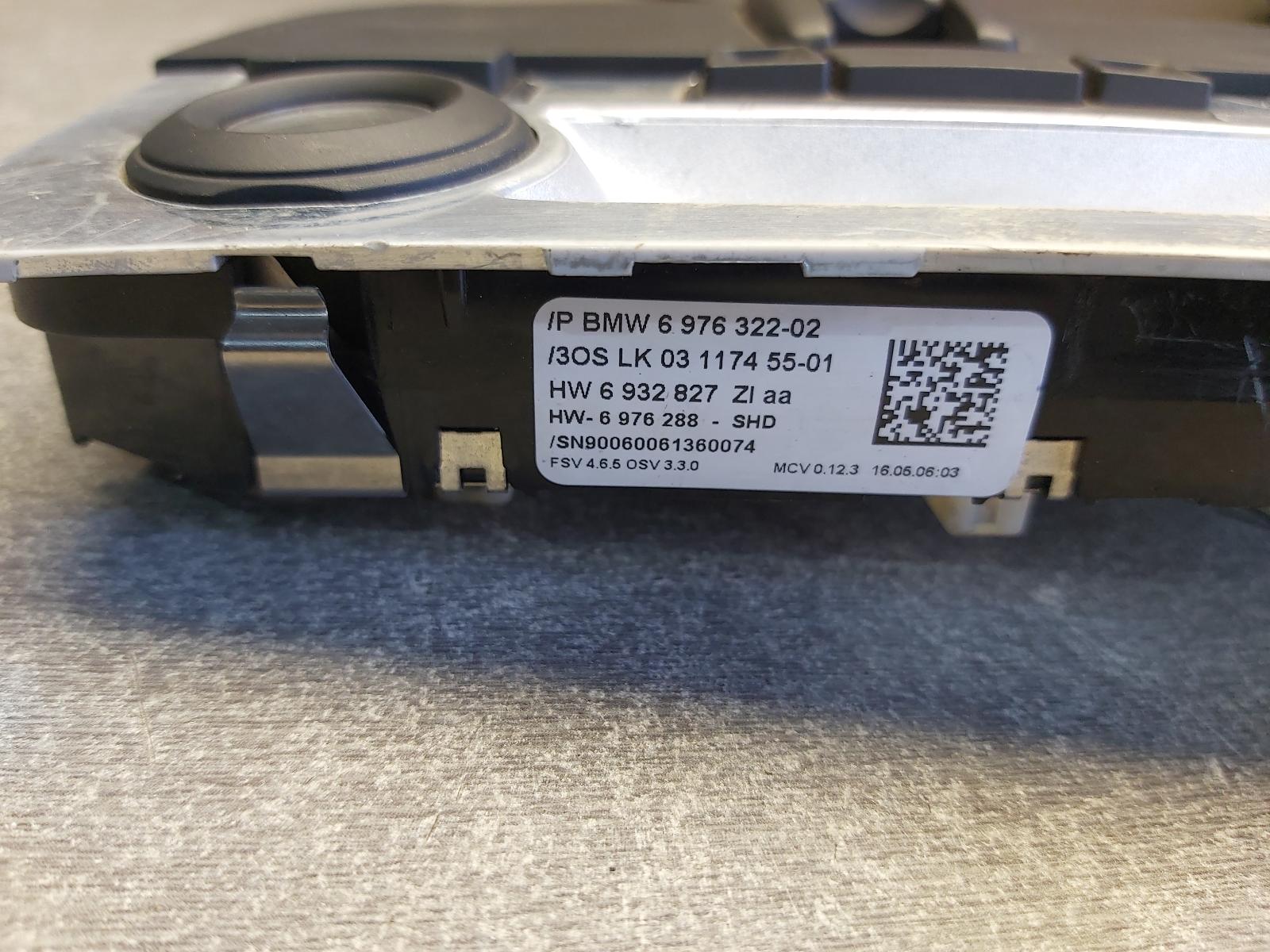 2006 Bmw 1 Series Courtesy Light View Auto part Courtesy Light Bmw 1 Series 2006