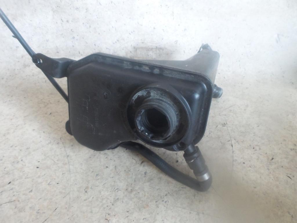 View Auto part Overflow Bottle Bmw 1 Series 2006