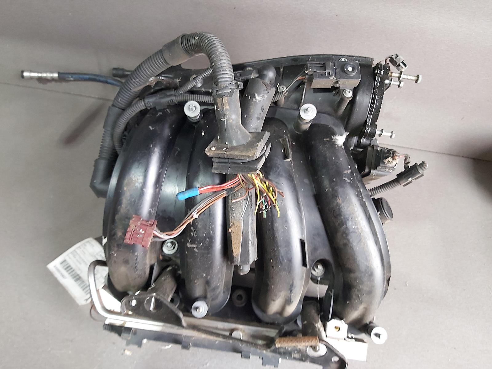 2006 Bmw 1 Series Manifold View Auto part Manifold Bmw 1 Series 2006