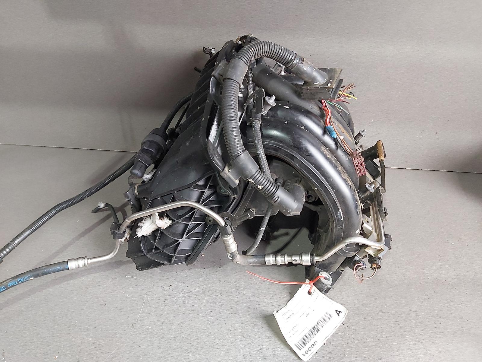 2006 Bmw 1 Series Manifold View Auto part Manifold Bmw 1 Series 2006