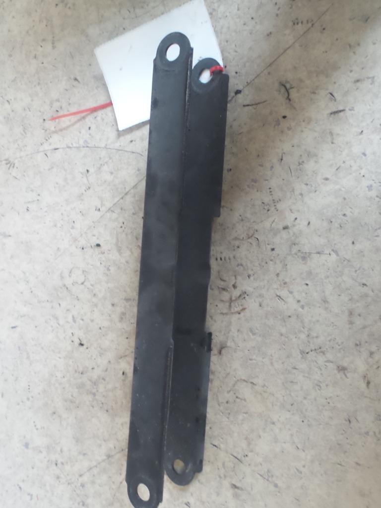 View Auto part Left Rear Trailing Arm Bmw 1 Series 2006