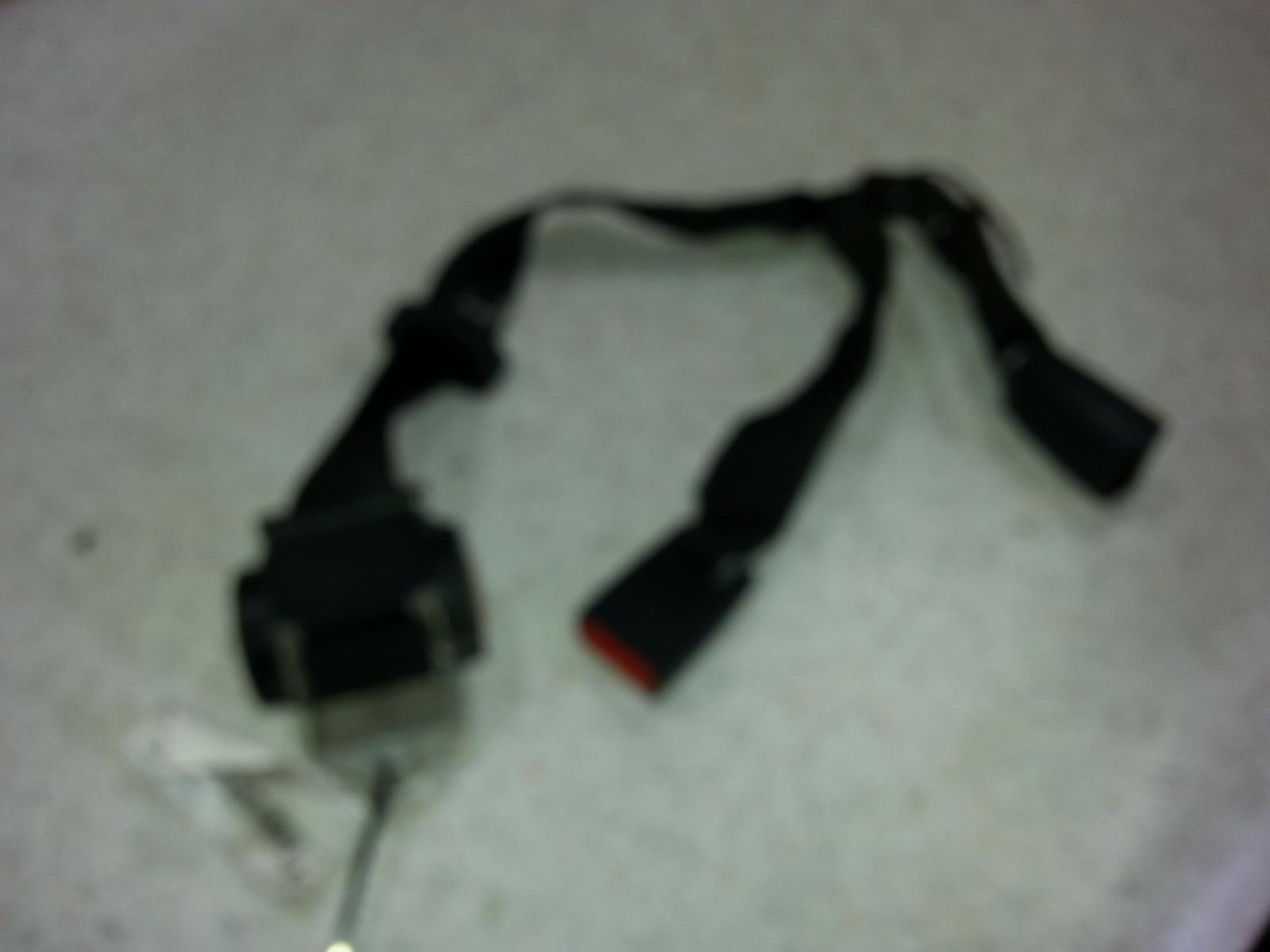 2006 Bmw 1 Series Seatbelt/Stalk View Auto part Seatbelt/Stalk Bmw 1 Series 2006