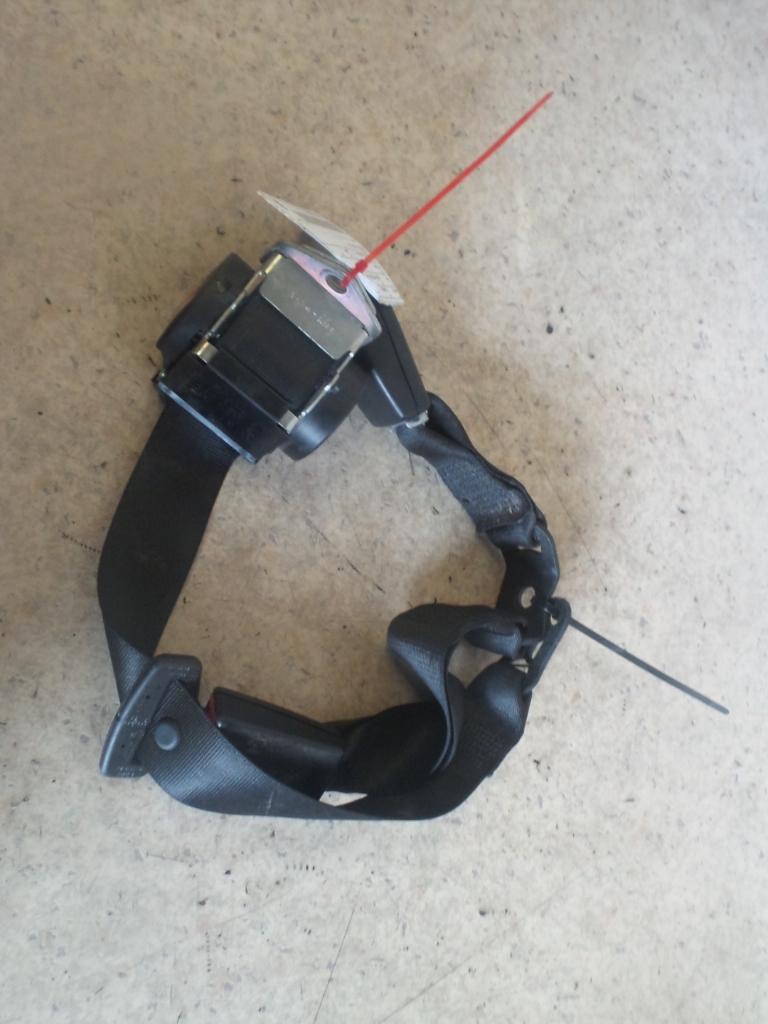 2006 Bmw 1 Series Seatbelt/Stalk View Auto part Seatbelt/Stalk Bmw 1 Series 2006