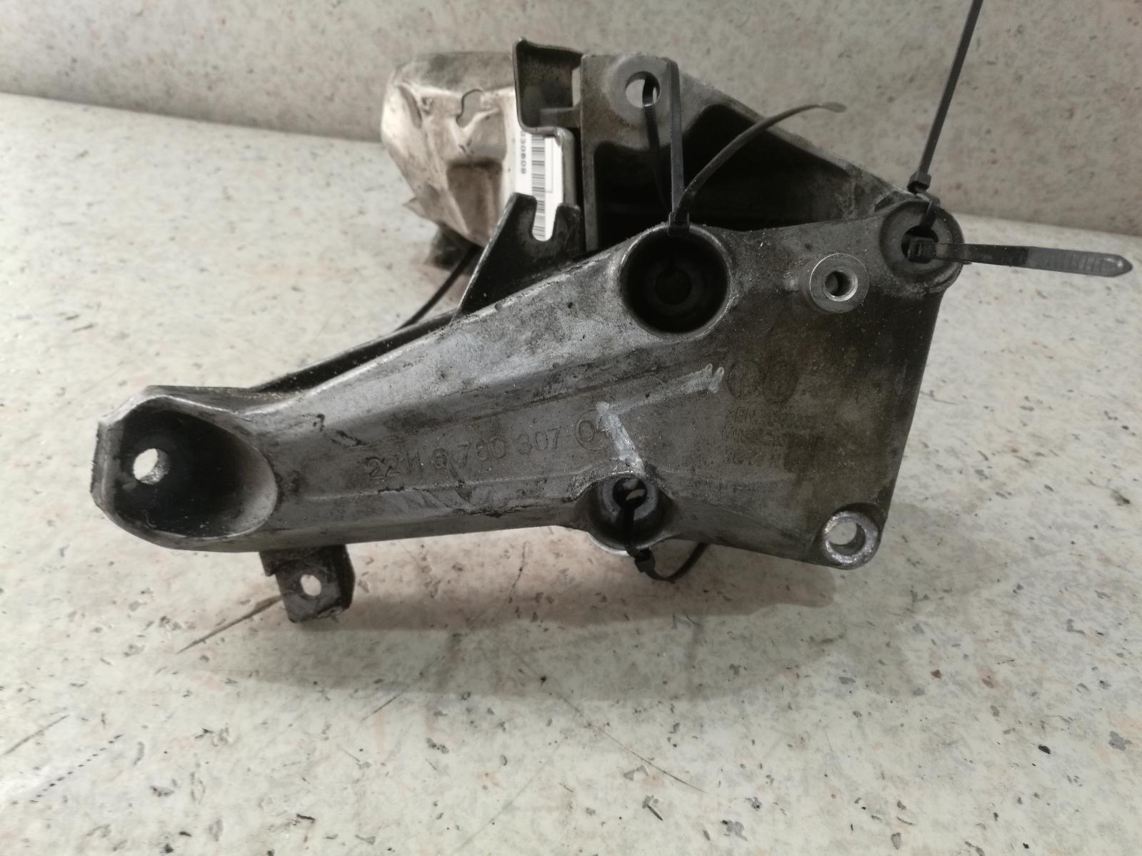 View Auto part Mount Bmw 1 Series 2006