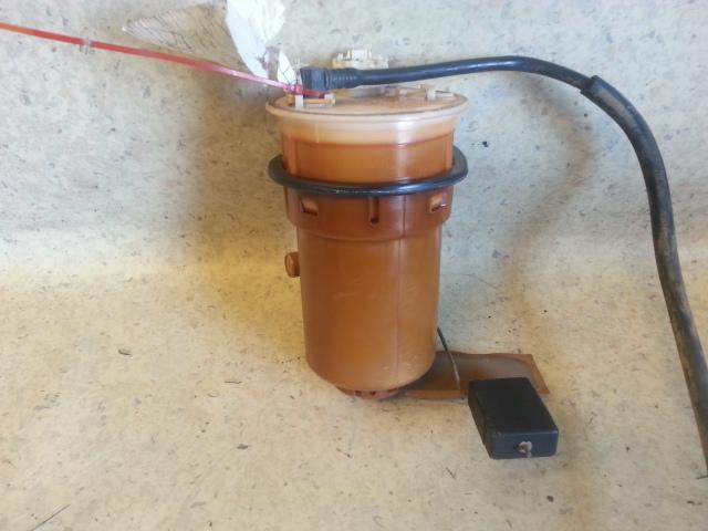View Auto part Fuel Pump Toyota Rav4 2002
