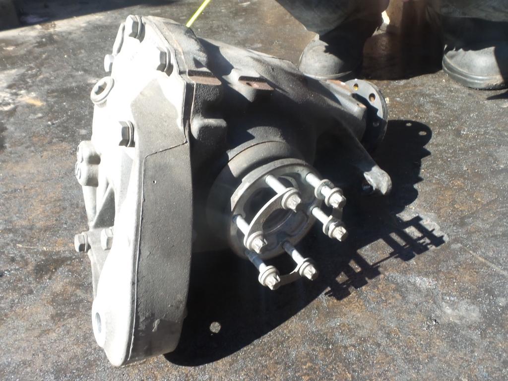 2006 Bmw 1 Series Differential Centre View Auto part Differential Centre Bmw 1 Series 2006