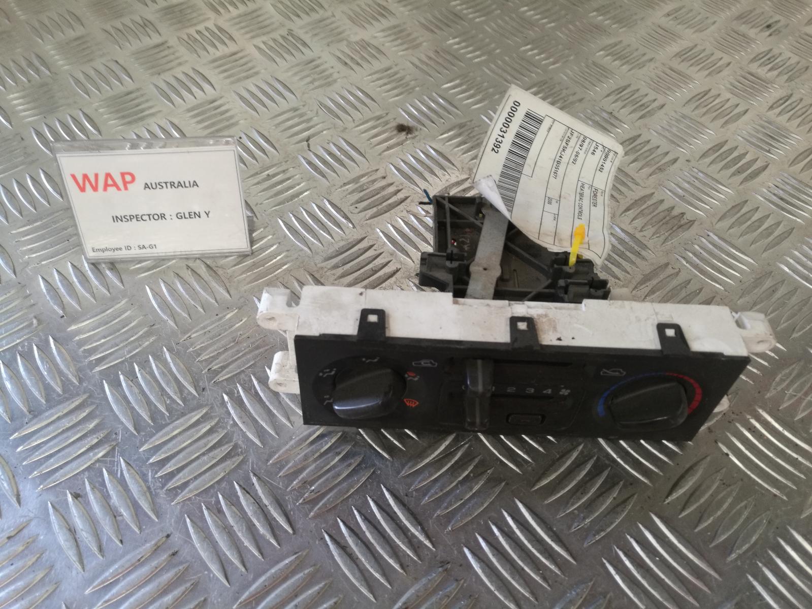 View Auto part Heater/Ac Controls Subaru Forester 2000