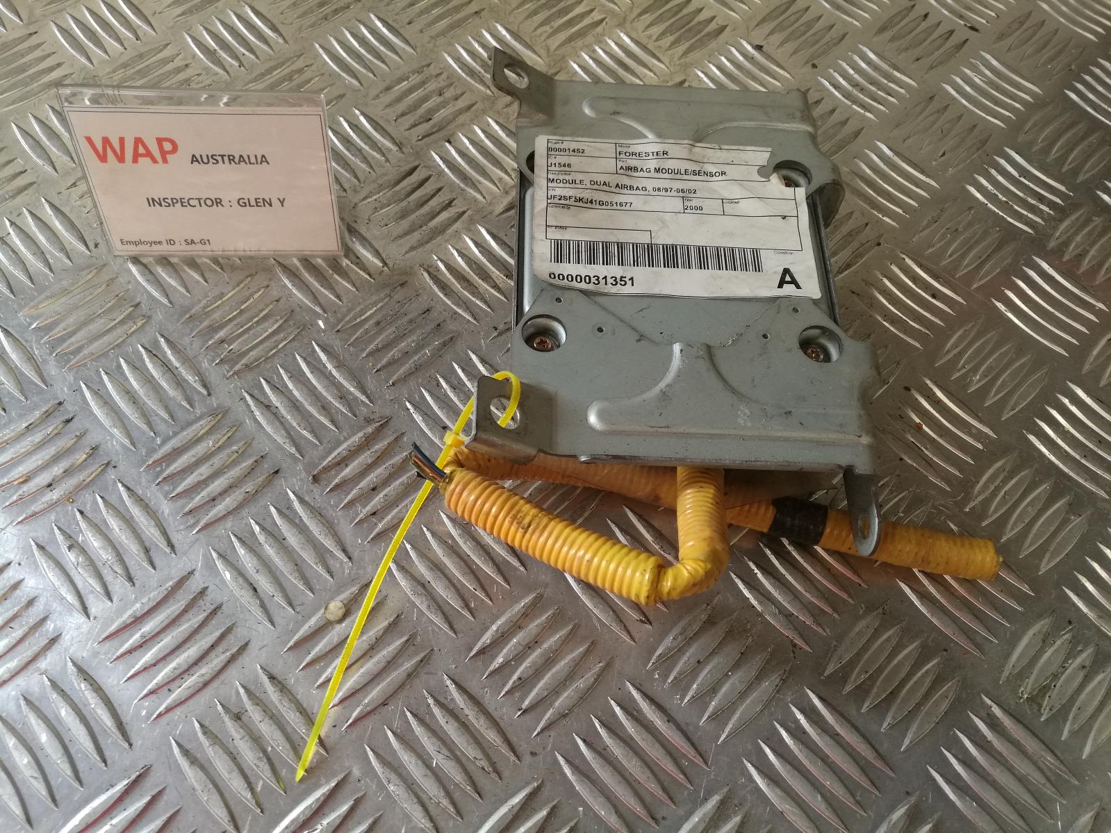 View Auto part Airbag Module/Sensor Subaru Forester 2000