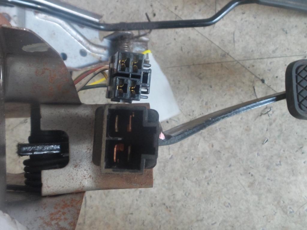 View Auto part Pedal Assembly Subaru Forester 2000