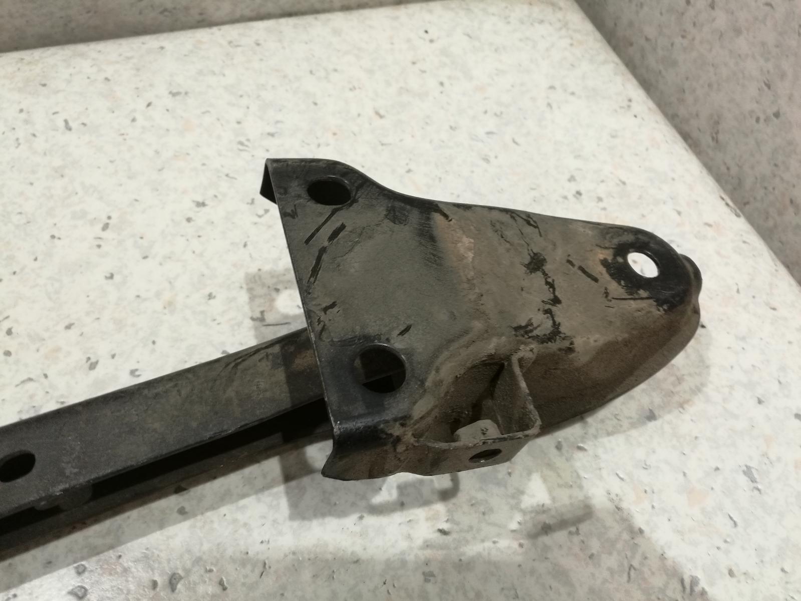 View Auto part Left Rear Trailing Arm Subaru Forester 2000