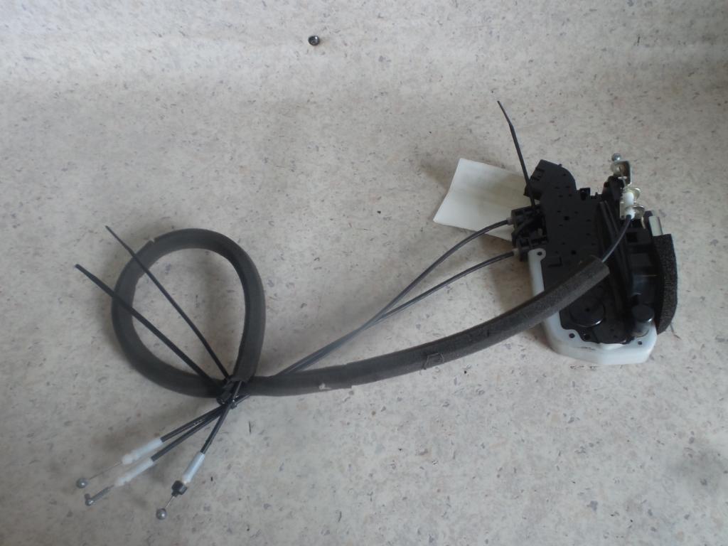 View Auto part Door/Boot/Gate Lock Nissan Micra 2011