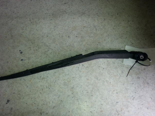View Auto part Wiper Arm Nissan Micra 2011
