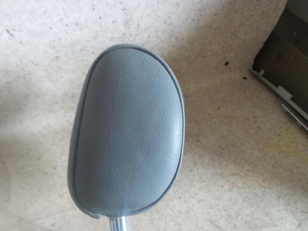 View Auto part Headrest Mercedes M Class 1999