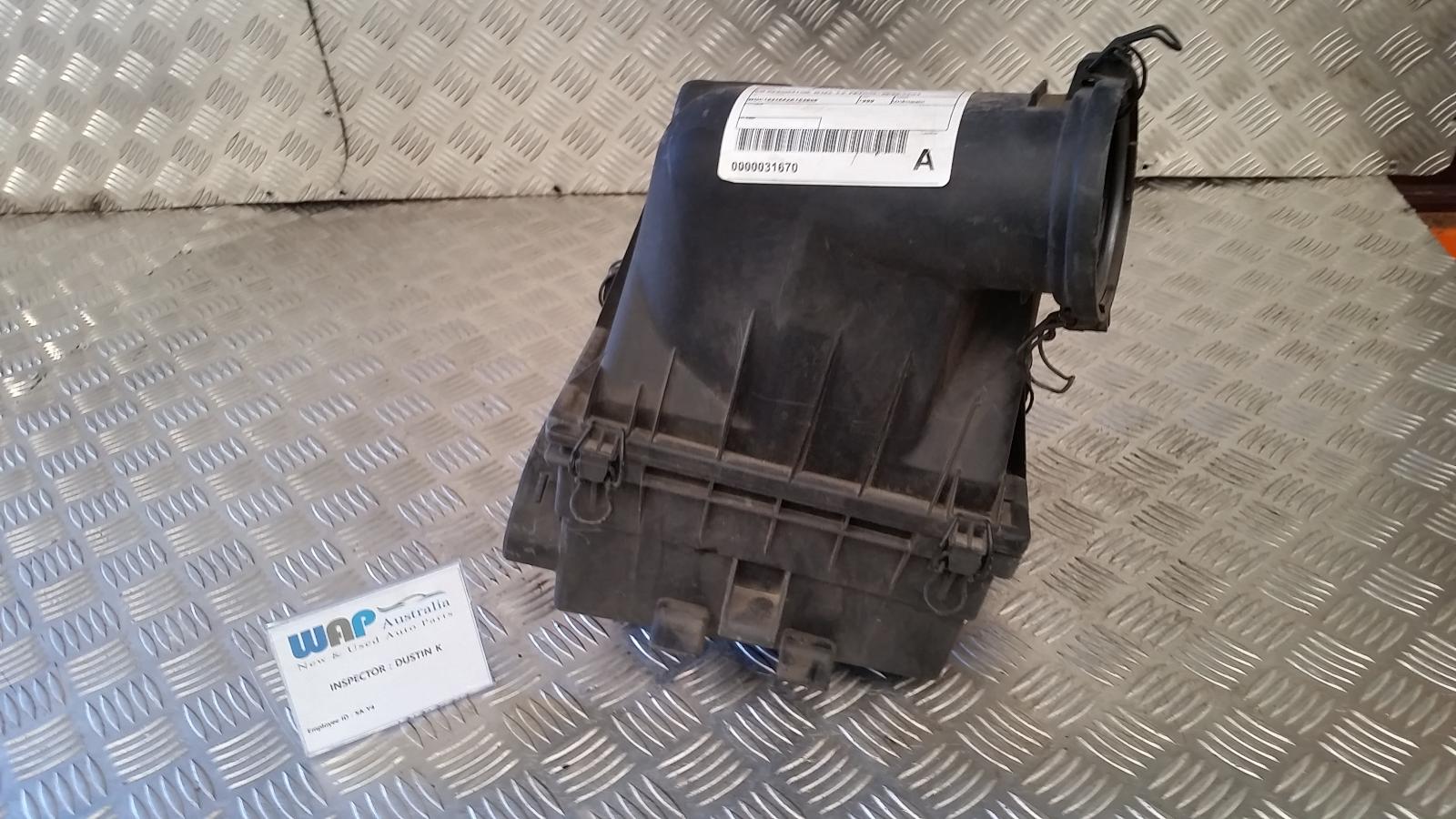 1999 Mercedes M Class Air Cleaner/Box View Auto part Air Cleaner/Box Mercedes M Class 1999