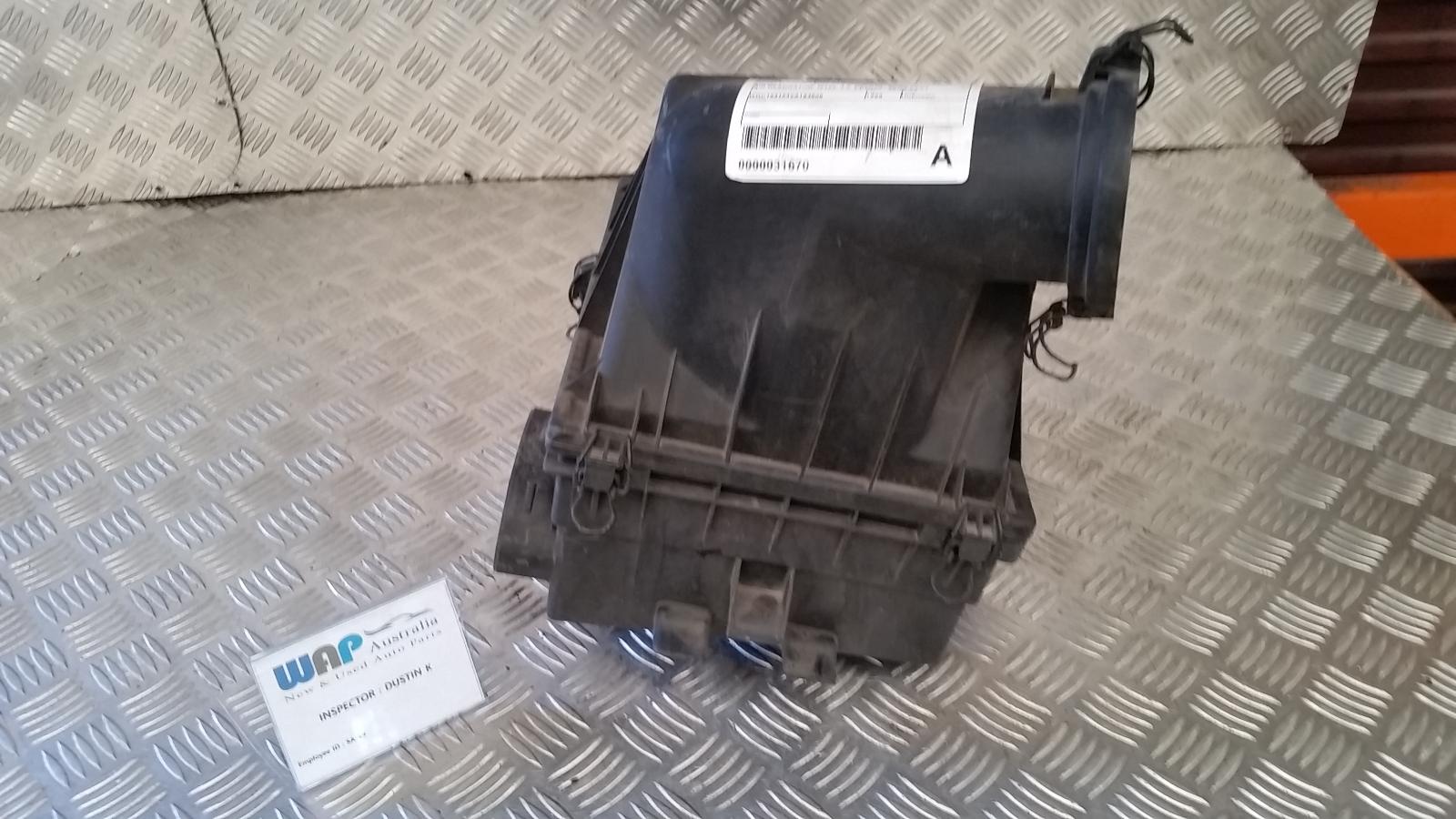 1999 Mercedes M Class Air Cleaner/Box View Auto part Air Cleaner/Box Mercedes M Class 1999