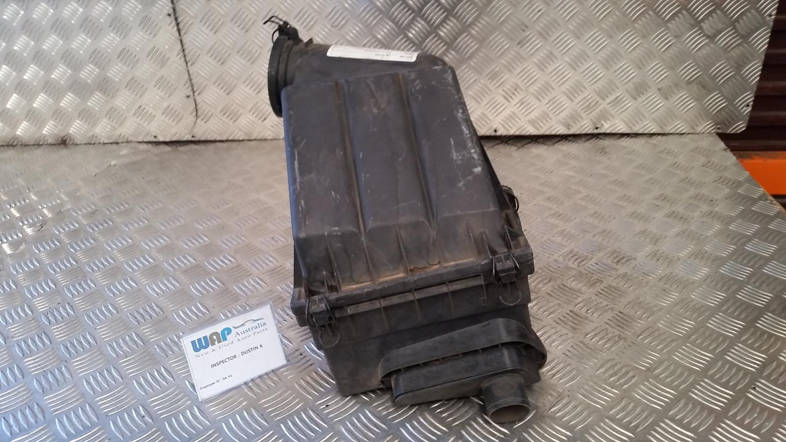 1999 Mercedes M Class Air Cleaner/Box View Auto part Air Cleaner/Box Mercedes M Class 1999