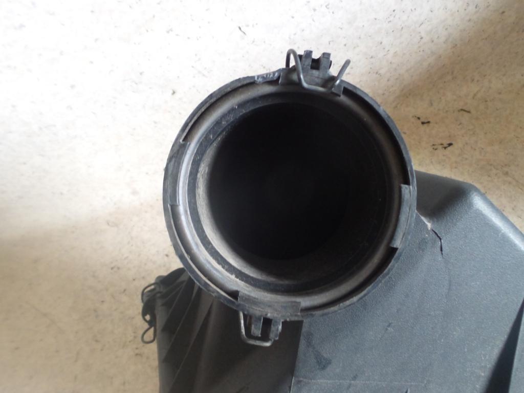1999 Mercedes M Class Air Cleaner/Box View Auto part Air Cleaner/Box Mercedes M Class 1999