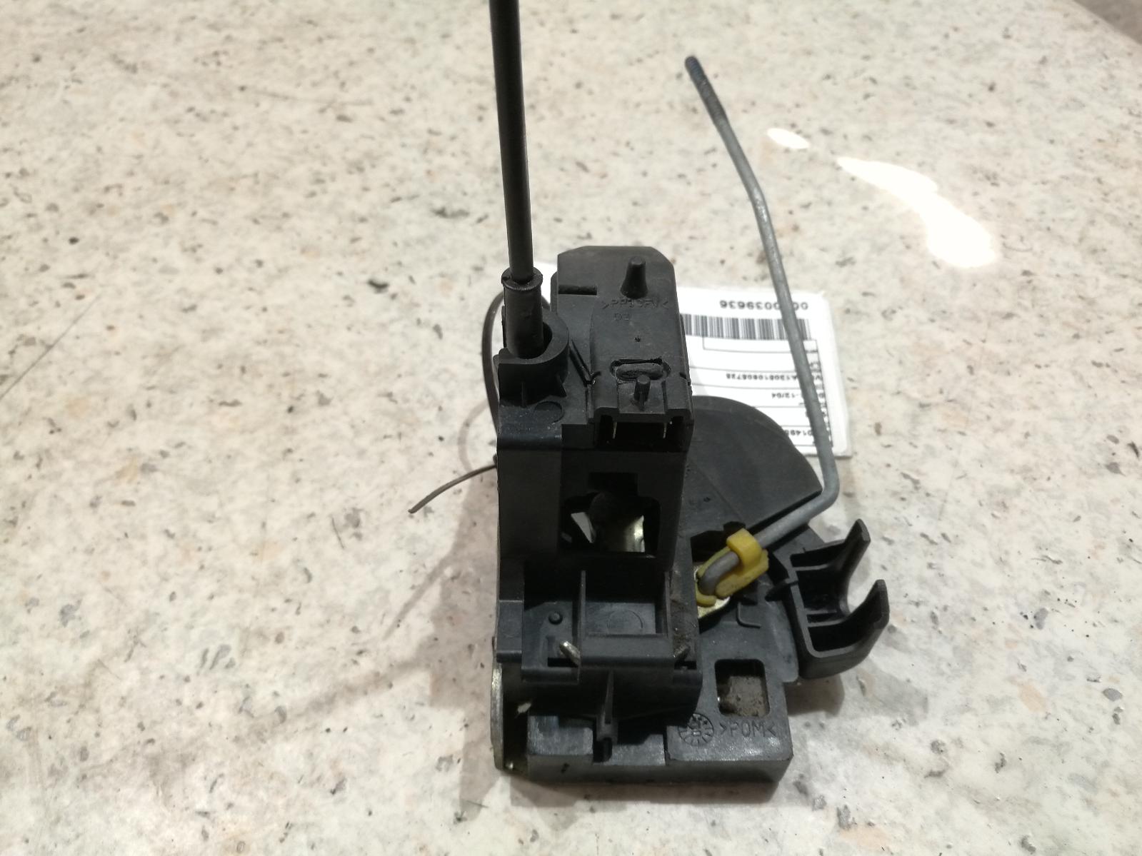 View Auto part Door/Boot/Gate Lock Renault Scenic 2001