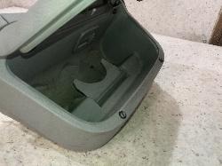 View Auto part Console Renault Scenic 2001