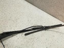 View Auto part Wiper Arm Renault Scenic 2001