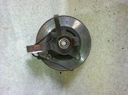 View Auto part Right Front Hub Assembly Renault Scenic 2001