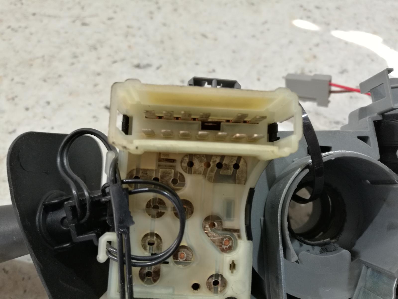 2001 Renault Scenic Combination Switch View Auto part Combination Switch Renault Scenic 2001