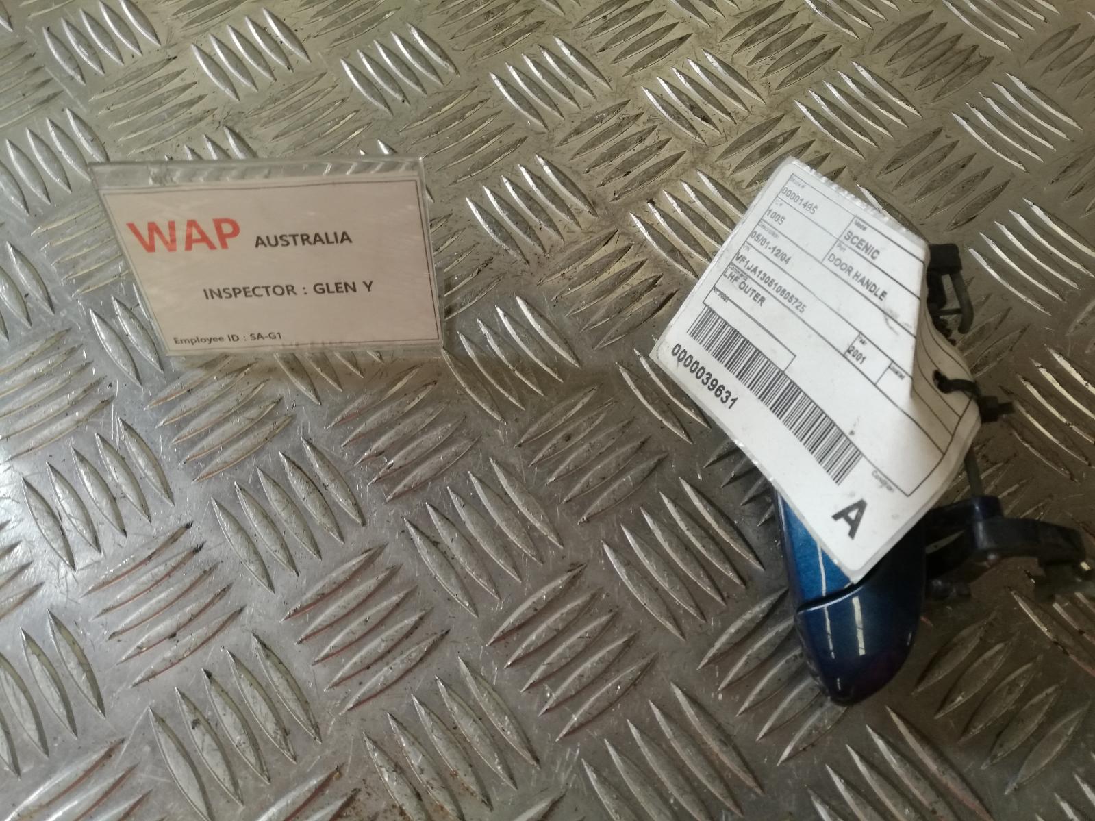 View Auto part Door Handle Renault Scenic 2001