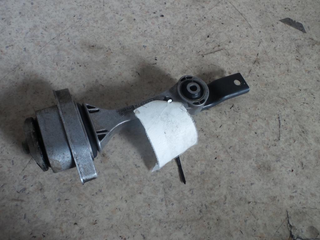 1999 Volkswagen Golf Mount View Auto part Mount Volkswagen Golf 1999