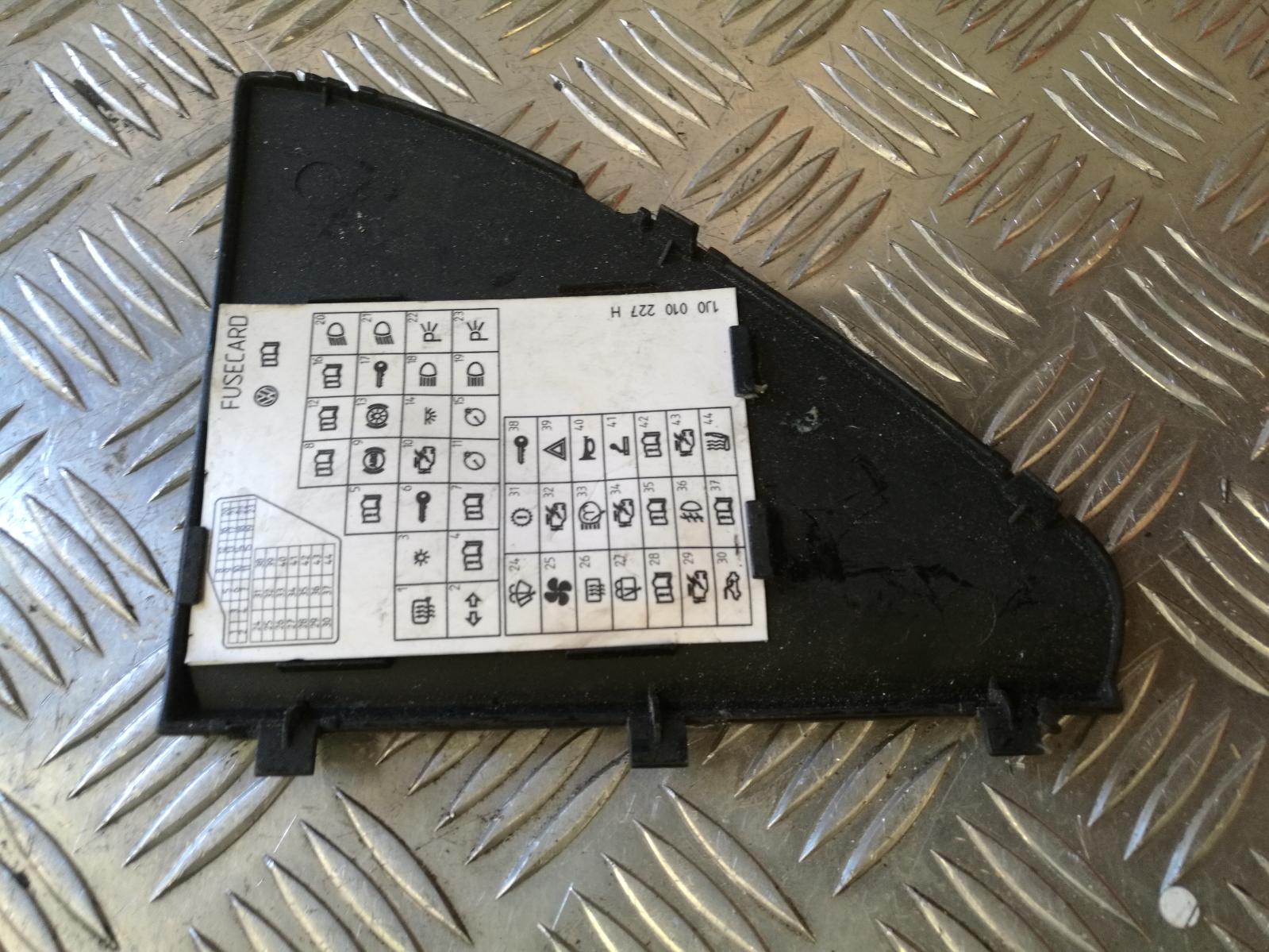 1999 Volkswagen Golf Fuse Box View Auto part Fuse Box Volkswagen Golf 1999