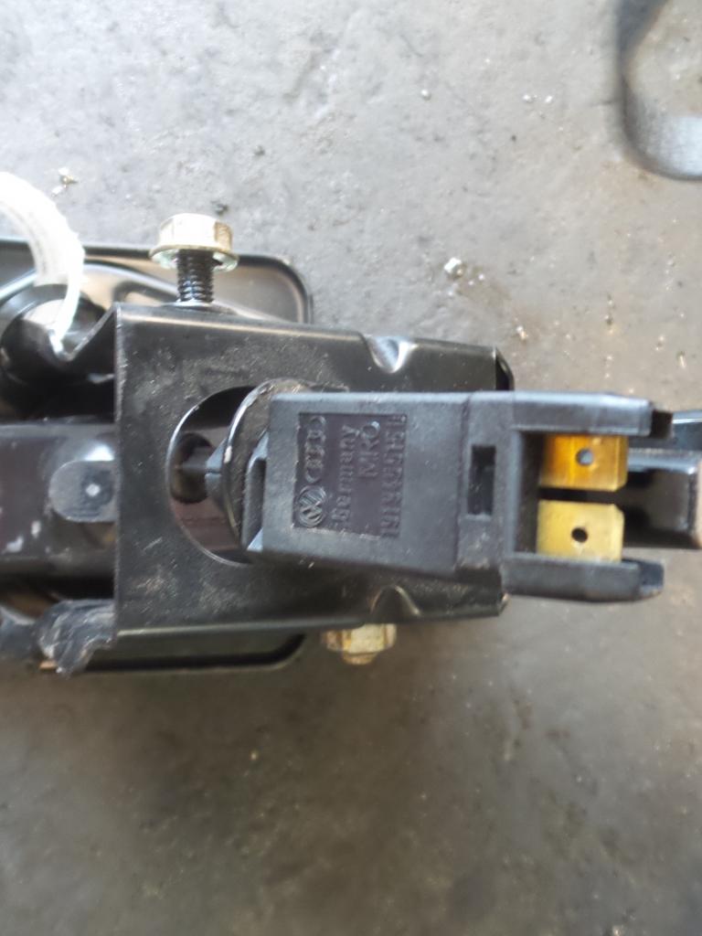 View Auto part Pedal Assembly Volkswagen Golf 1999