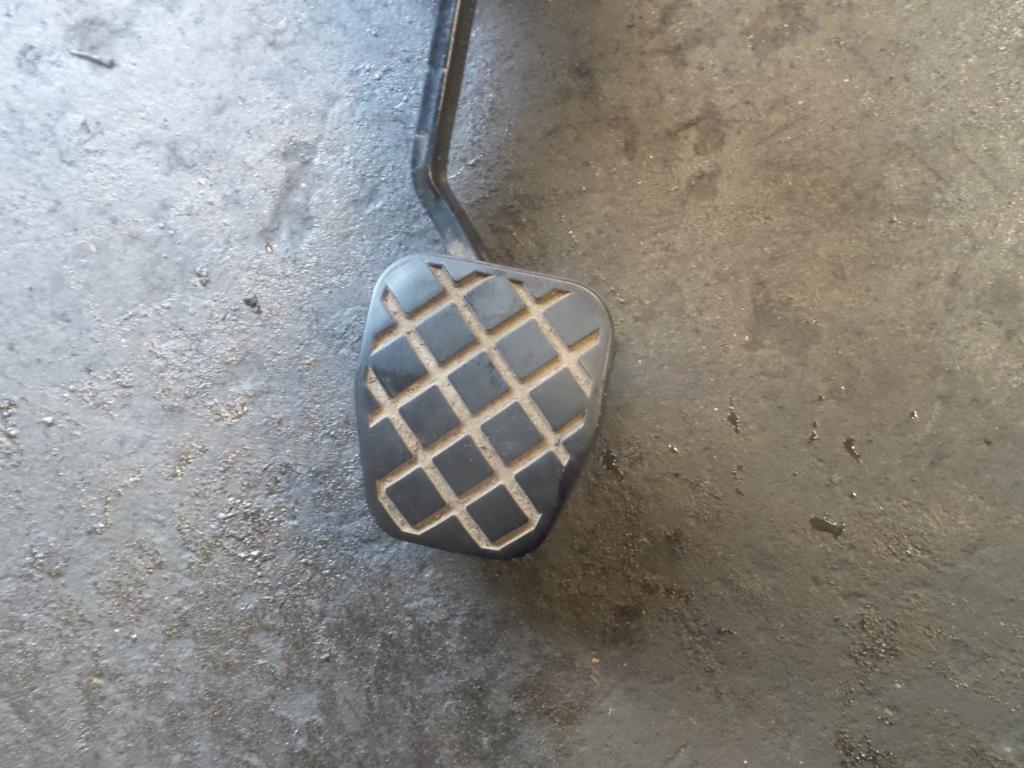 1999 Volkswagen Golf Pedal Assembly View Auto part Pedal Assembly Volkswagen Golf 1999