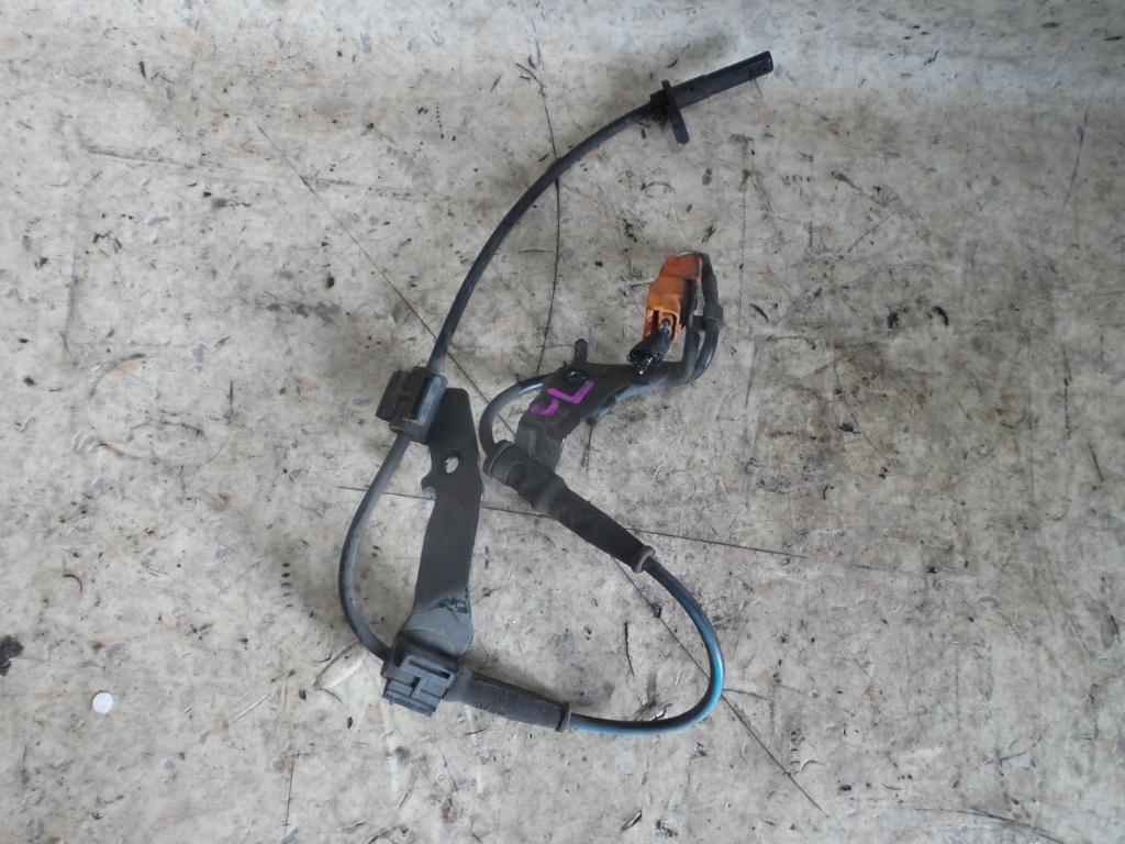 View Auto part Abs Sensor Honda Crv 2002
