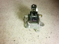 View Auto part Mount Honda Crv 2002