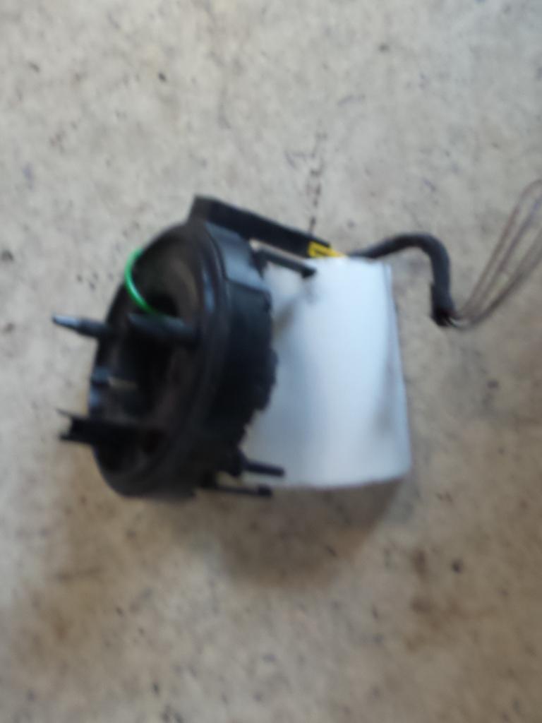 1999 Volkswagen Golf Airbag Module/Sensor View Auto part Airbag Module/Sensor Volkswagen Golf 1999