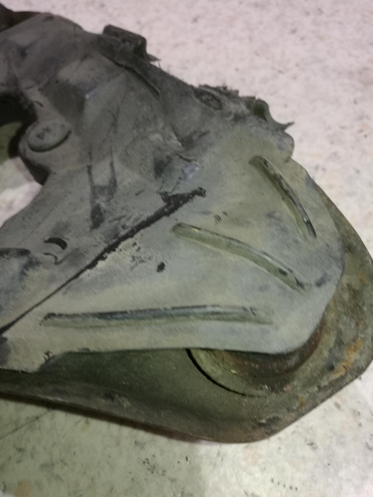 1990 Nissan 300zx Right Rear Trailing Arm View Auto part Right Rear Trailing Arm Nissan 300zx 1990