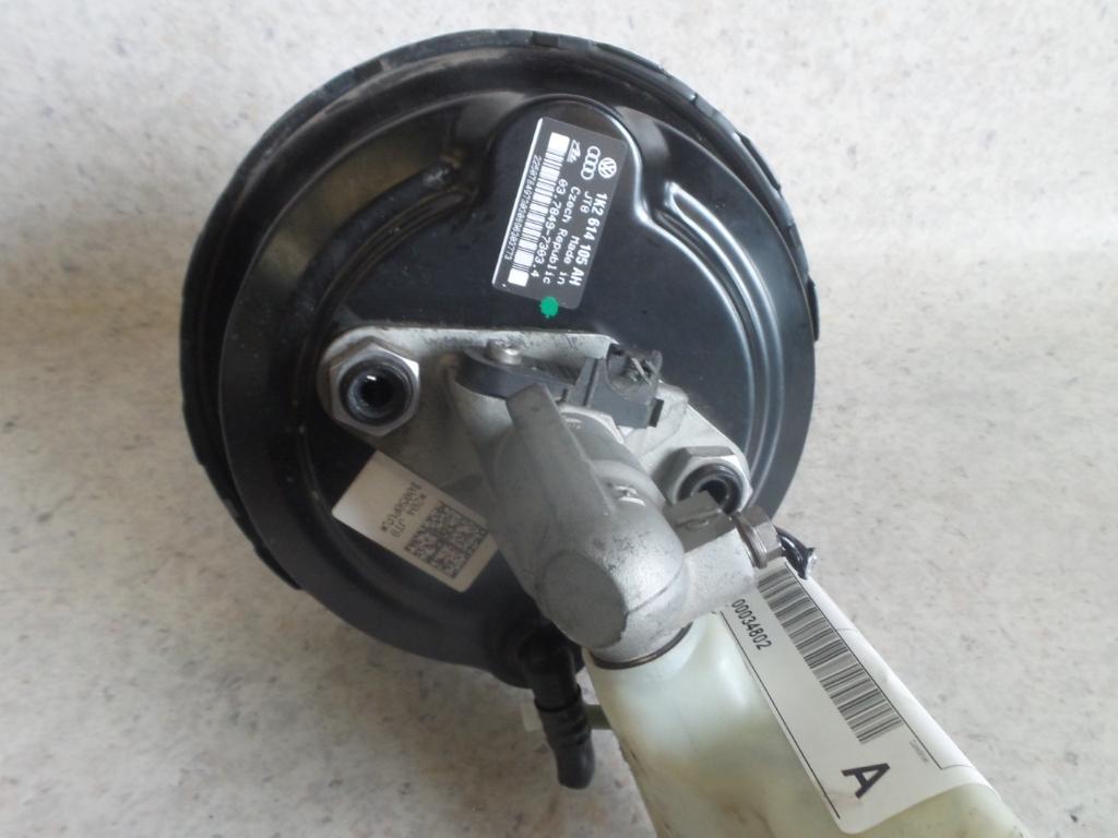 Brake Booster Golf Volkswagen 2006
